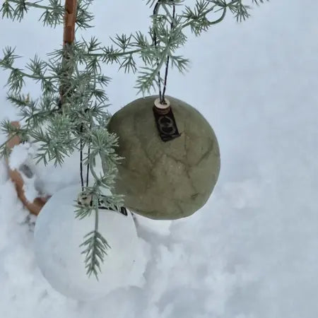 Bolas de Navidad Recicladas - Verde Lubech Living
