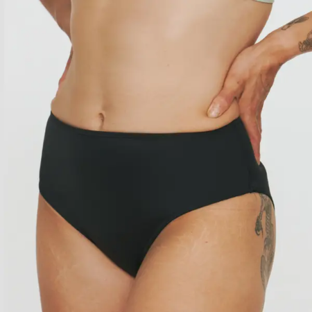 Braga Bikini Menstrual Cintura Alta Flujo Medio