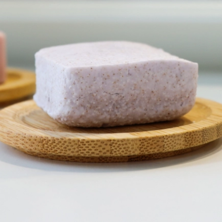 Exfoliante facial sólido con almendra y avellana