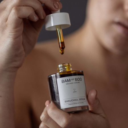 Sérum de Bakuchiol: La Alternativa Natural al Retinol