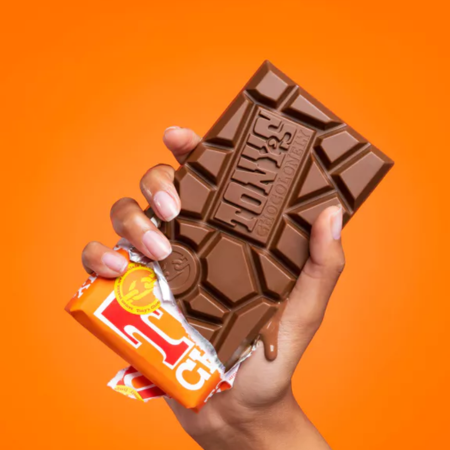 Tony's Chocolonely Chocolate con Leche Belga con Caramelo y Sal Marina - Grande
