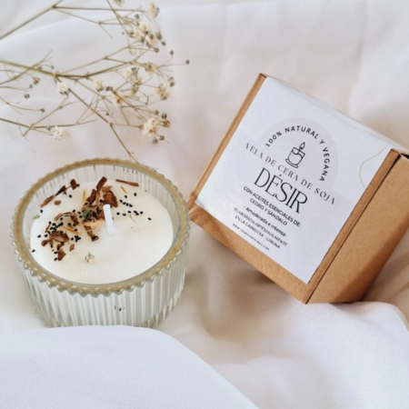 Vela artesanal de cera de soja - Cedro y Sándalo