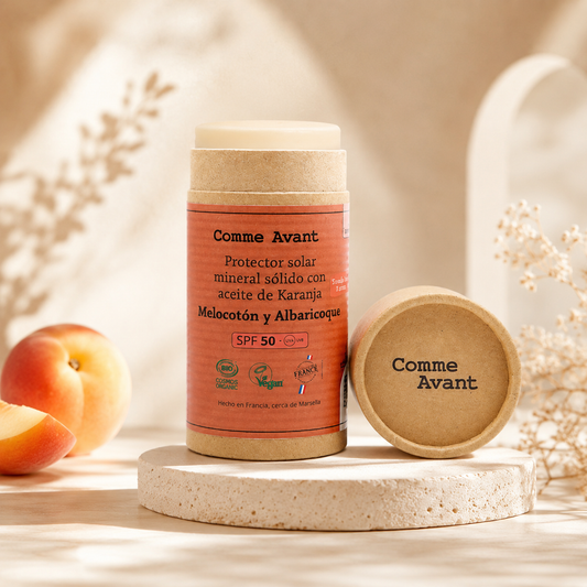 crema solar natural en tubo de carton